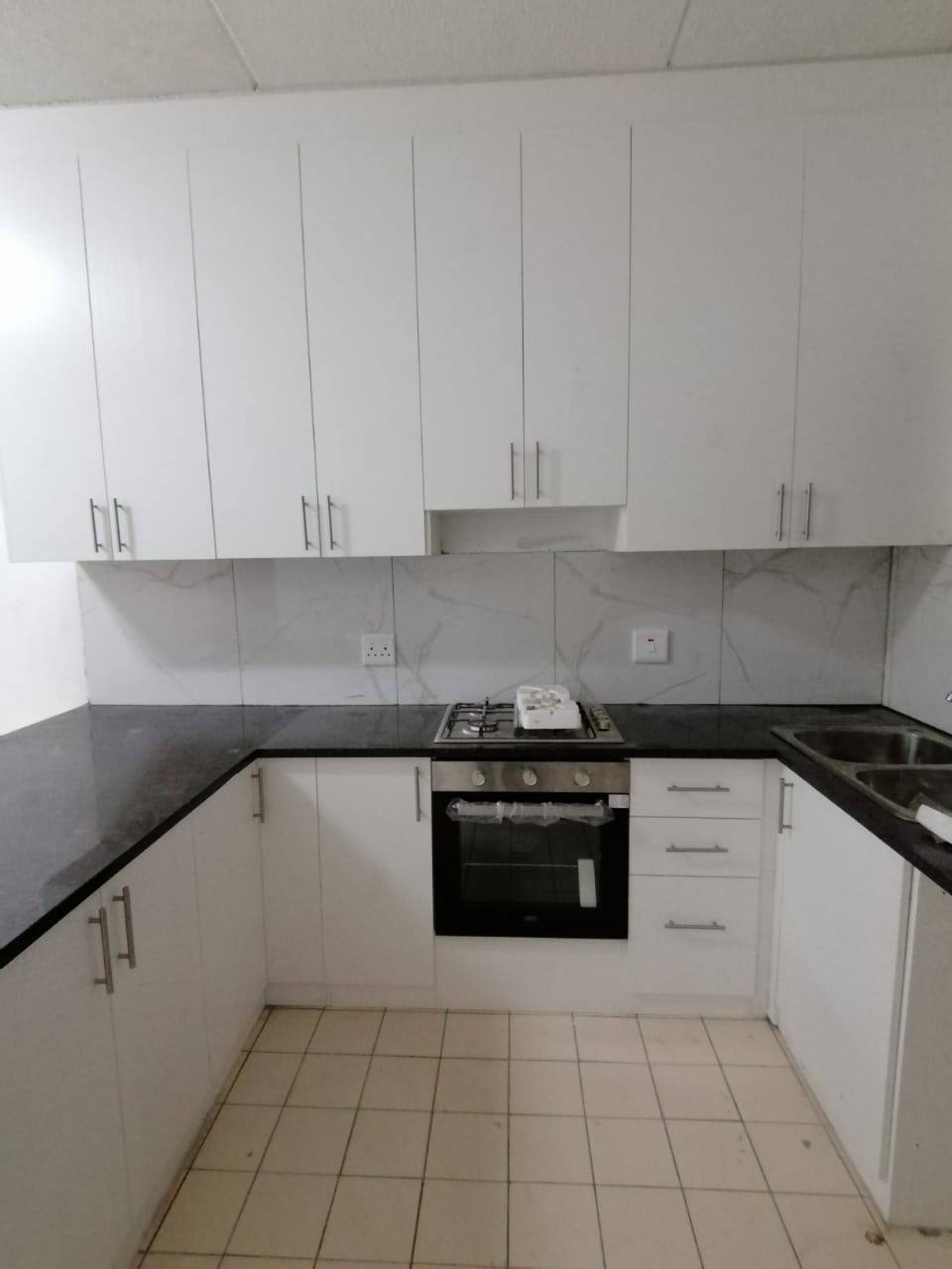 kitchen_0004.jpg