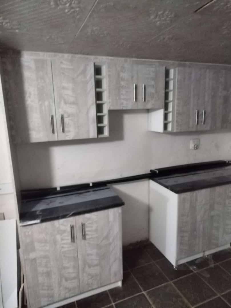 kitchen_0006.jpg